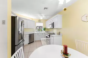 5226 Europa Dr, Boynton Beach, FL 33437 - Photo 4