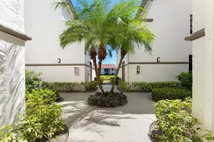 5226 Europa Dr, Boynton Beach, FL 33437 - Photo 6