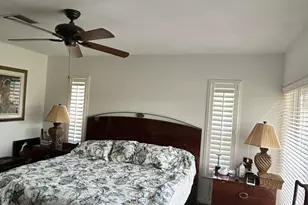 5728 S Bayberry Ln, Tamarac, FL 33319 - Photo 16