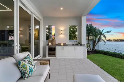 100 Water Club Court N, North Palm Beach, FL 33408 - Photo 10