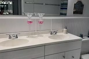 1310 NE 14th Ct, Jensen Beach, FL 34957 - Photo 16