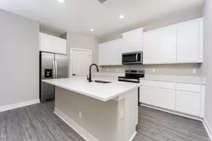 1802 Celebration Dr, Fort Pierce, FL 34947 - Photo 4