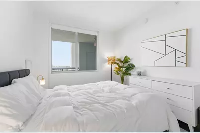 16385 Biscayne Boulevard #2516, North Miami Beach, FL 33160 - Photo 12