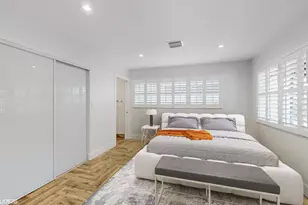 2164 NE 25th St, Wilton Manors, FL 33305 - Photo 14