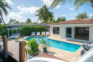 2164 NE 25th St, Wilton Manors, FL 33305 - Photo 26