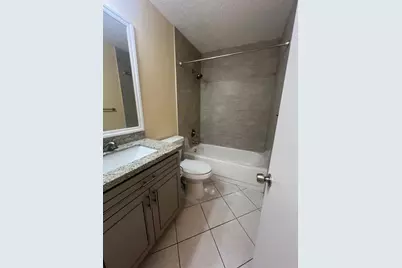 520 NW 206th Avenue, Pembroke Pines, FL 33029 - Photo 4