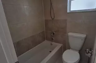 6507 Winfield Blvd, Margate, FL 33063 - Photo 8