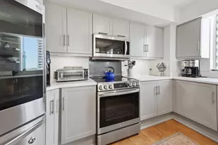 2001 N Ocean Blvd, Fort Lauderdale, FL 33305 - Photo 10