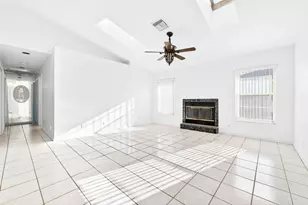 762 SW Ancona Rd, Port Saint Lucie, FL 34953 - Photo 4