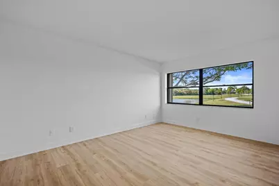 13369 Touchstone Place #101, Palm Beach Gardens, FL 33418 - Photo 12