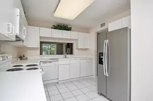 4734 Lucerne Lakes Blvd E, Lake Worth, FL 33467 - Photo 8