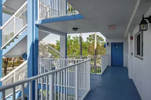 4734 Lucerne Lakes Blvd E, Lake Worth, FL 33467 - Photo 4