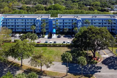 4734 Lucerne Lakes Boulevard E #301, Greenacres, FL 33467 - Photo 28