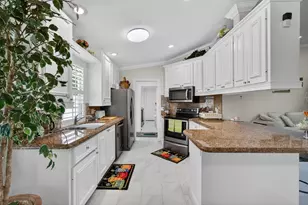 4047 Grove Point Rd, Palm Beach Gardens, FL 33410 - Photo 24