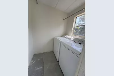 2000 Springdale Boulevard #204, Palm Springs, FL 33461 - Photo 26