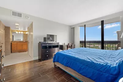 2400 Presidential Way #1206, West Palm Beach, FL 33401 - Photo 14