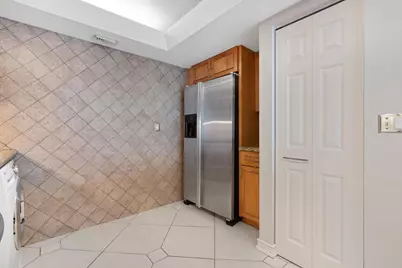 2400 Presidential Way #1206, West Palm Beach, FL 33401 - Photo 8