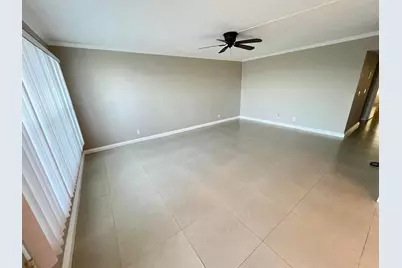 413 Greenbrier A, West Palm Beach, FL 33417 - Photo 12