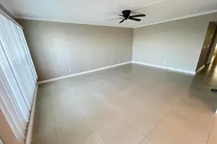 413 Greenbrier A, West Palm Beach, FL 33417 - Photo 12