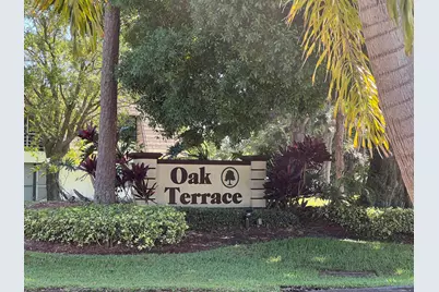 4245 Oak Terrace Drive, Greenacres, FL 33463 - Photo 12