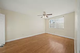 5789 Woodland Point Dr, Tamarac, FL 33319 - Photo 42