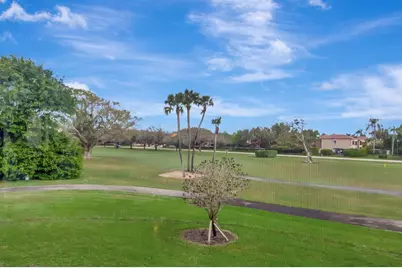 7507 La Paz Boulevard #202, Boca Raton, FL 33433 - Photo 2