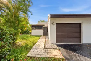 6375 W Pinehurst Cir Circle, Tamarac, FL 33321 - Photo 2