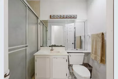 6375 W Pinehurst Cir Circle #D38, Tamarac, FL 33321 - Photo 18