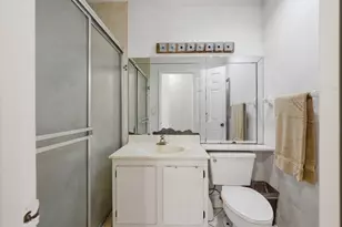 6375 W Pinehurst Cir Circle, Tamarac, FL 33321 - Photo 18