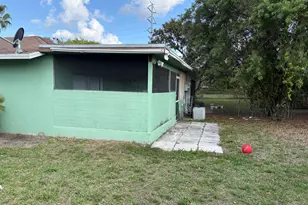 5954 Bahama Ct, West Palm Beach, FL 33407 - Photo 6