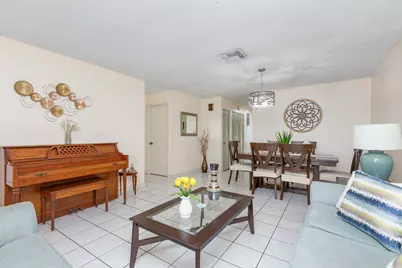 406 SW 96th Court SW #2, Miami, FL 33174 - Photo 4