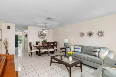 406 SW 96th Court SW #2, Miami, FL 33174 - Photo 8