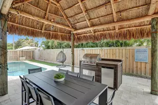 470 SE 4th Ct, Pompano Beach, FL 33060 - Photo 14