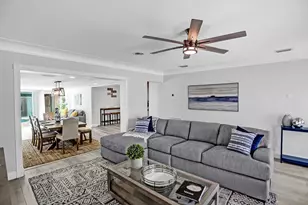 470 SE 4th Ct, Pompano Beach, FL 33060 - Photo 16