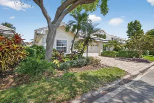 283 Canterbury Dr W, Palm Beach Gardens, FL 33418 - Photo 4