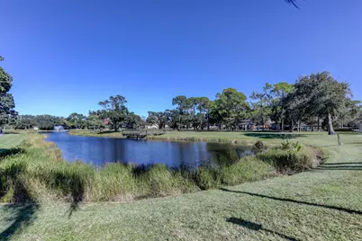 283 Canterbury Drive W, Palm Beach Gardens, FL 33418 - Photo 100