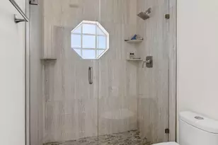 283 Canterbury Dr W, Palm Beach Gardens, FL 33418 - Photo 42