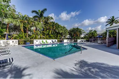 283 Canterbury Drive W, Palm Beach Gardens, FL 33418 - Photo 84