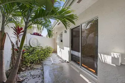 283 Canterbury Drive W, Palm Beach Gardens, FL 33418 - Photo 48