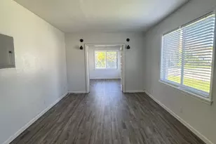317 NE 13th Ave, Fort Lauderdale, FL 33301 - Photo 1