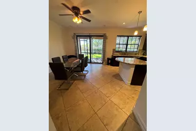 127 W Riverwalk Cir W, Plantation, FL 33325 - Photo 8