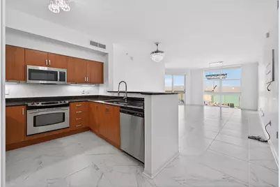 806 E Windward Way #403, Lantana, FL 33462 - Photo 8