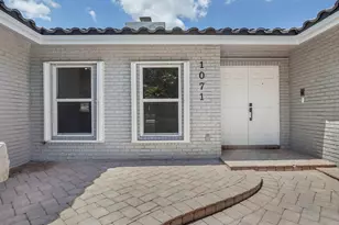 1071 NW 97th Ave, Plantation, FL 33322 - Photo 6