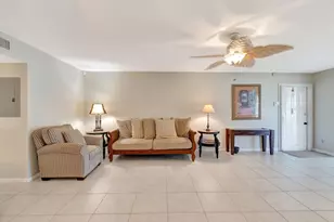 1245 High Point Pl S, Delray Beach, FL 33445 - Photo 8