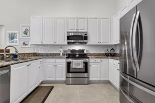 9239 Emily Cir, Lake Worth, FL 33467 - Photo 8