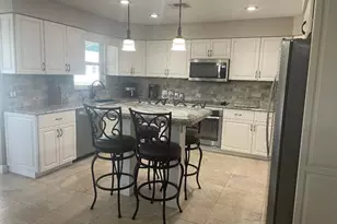 717 W Fischer Cir, Sebastian, FL 32958 - Photo 4