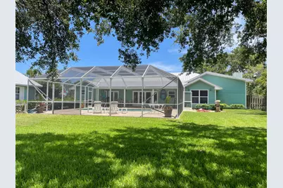717 W Fischer Circle, Sebastian, FL 32958 - Photo 10