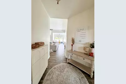 8452 Beaconhill Road, Palm Beach Gardens, FL 33410 - Photo 2