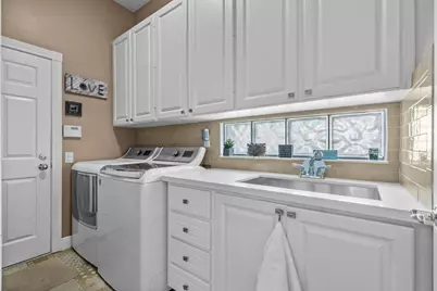 8222 Dominica Place, Wellington, FL 33414 - Photo 32