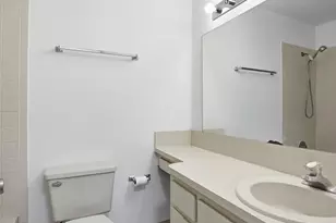 131 Springdale Cir, Palm Springs, FL 33461 - Photo 14